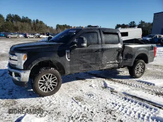 2017 Ford F-250 Lariat with VIN 1FT7W2B60HEB50599, listed as a Copart auction lot 42609595 with 102,131 mi miles and Salvage title. Bid and sale history available at DreamBid. Image 1.