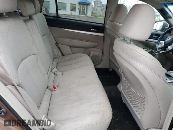 2011 Subaru Outback z VIN 4S4BRGGC0B3444760, wystawiony jako Copart lot #73050564 z przebiegiem 241 962 mil mil oraz Szkoda całkowita • Salvage title. Historia ofert i sprzedaży dostępna na DreamBid. Obrazek 10.