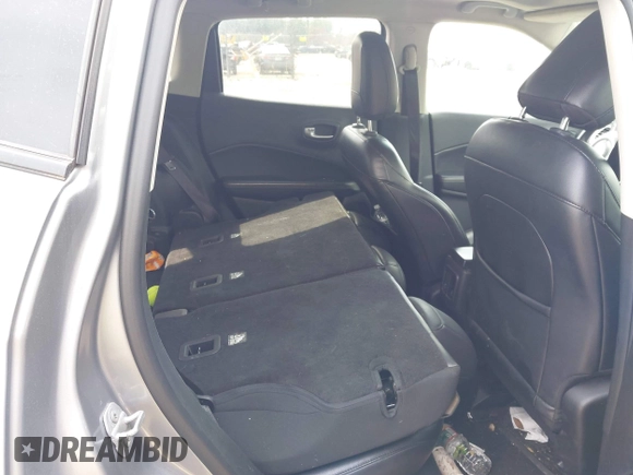 2018 Jeep Compass Altitude с VIN 3C4NJDBBXJT313666, выставлен на аукционе IAAI как лот 42112041 с пробегом 163 110 миль миль и . История ставок и продаж доступна на DreamBid. Изображение 8.