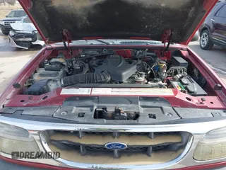 1998 Ford Explorer XL z VIN 1FMZU34E2WZB30557, wystawiony jako IAAI lot #41597870 z przebiegiem 164 778 mil mil oraz . Historia ofert i sprzedaży dostępna na DreamBid. Obrazek 10.