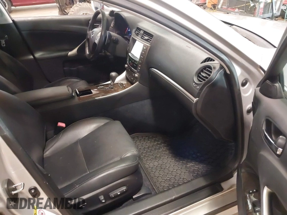 2012 Lexus IS 350 with VIN JTHBE5C23C5028675, listed as a IAAI auction lot 41504992 with 152,577 mi miles and . Bid and sale history available at DreamBid. Image 5.