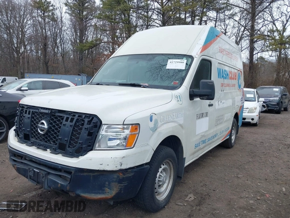 2017 Nissan NV Cargo SV z VIN 1N6BF0LY1HN803470, wystawiony jako IAAI lot #41729980 z przebiegiem 93 919 mil mil oraz . Historia ofert i sprzedaży dostępna na DreamBid. Obrazek 6.