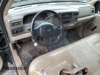 2001 Ford Super Duty F-250 XL with VIN 1FTNX20L31EC09194, listed as a Copart auction lot 71422853 with 81,710 mi miles and Salvage Title. Bid and sale history available at carsss.com. Image 8.