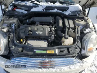2011 MINI Hardtop with VIN WMWSU3C55BTX95535, listed as a Copart auction lot 44183835 with 105,491 mi miles and Clean title. Bid and sale history available at DreamBid. Image 11.