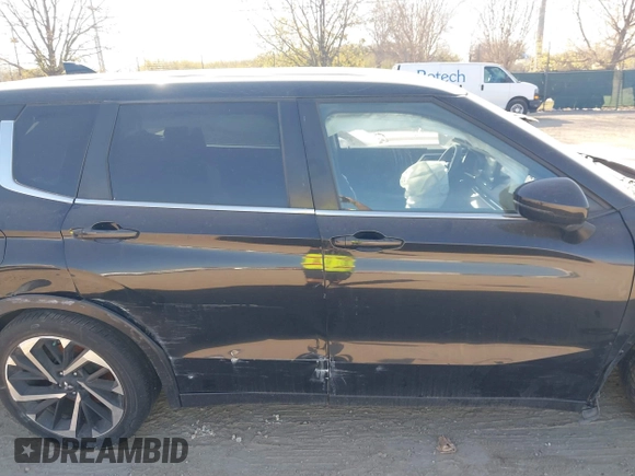 2022 Mitsubishi Outlander ES z VIN JA4J3TA89NZ054377, wystawiony jako IAAI lot #41747069 z przebiegiem 50 263 mil mil oraz . Historia ofert i sprzedaży dostępna na DreamBid. Obrazek 12.