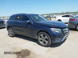 2019 Mercedes-Benz GLC 300 with VIN WDC0G4JB2KV183985, listed as a IAAI auction lot 42004134 with Not provided miles and . Bid and sale history available at DreamBid. Image 1.
