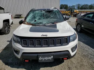 2020 Jeep Compass Trailhawk with VIN 3C4NJDDB9LT202929, listed as a Copart auction lot 74689854 with 87,343 mi miles and Salvage Title. Bid and sale history available at carsss.com. Image 5.