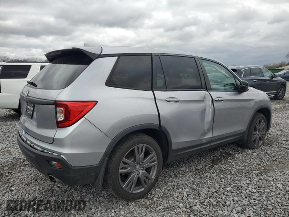 2021 Honda Passport EX-L with VIN 5FNYF7H55MB001016, listed as a Copart auction lot 47464465 with 70,450 mi miles and Salvage Title. Bid and sale history available at carsss.com. Image 3.