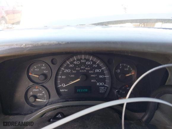 2005 GMC Savana Cargo Van YF7 Upfitter with VIN 1GDFG15T551243069, listed as a IAAI auction lot 41997248 with 223,598 mi miles. Bid and sale history available at carsss.com. Image 7.