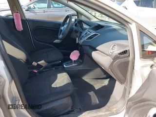 2011 Ford Fiesta SE with VIN 3FADP4BJ8BM202651, listed as a IAAI auction lot 41440341 with 181,494 mi miles. Bid and sale history available at carsss.com. Image 5.