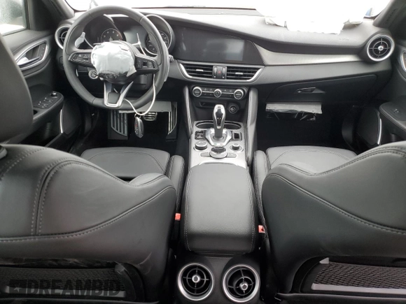 2022 Alfa Romeo Giulia Veloce with VIN ZARFAMBN9N7666141, listed as a Copart auction lot 55566014 with 3,391 mi miles and Salvage Title. Bid and sale history available at carsss.com. Image 8.
