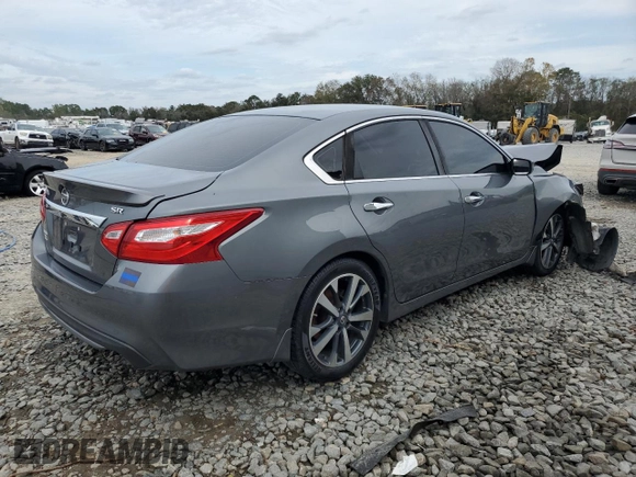 2016 Nissan Altima SR with VIN 1N4AL3AP6GC281454, listed as a Copart auction lot 81316914 with 206,567 mi miles and Salvage Title. Bid and sale history available at carsss.com. Image 3.