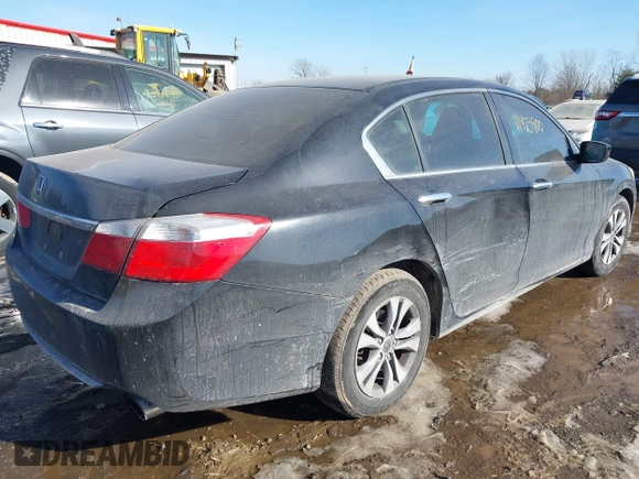 2015 Honda Accord Sedan LX with VIN 1HGCR2F32FA271257, listed as a IAAI auction lot 41423900 with 114,266 mi miles. Bid and sale history available at carsss.com. Image 4.