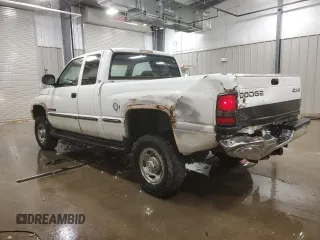 1999 Dodge Ram 2500 with VIN 1B7KF23W2XJ512012, listed as a Copart auction lot 77487064 with 151,465 mi miles and Clean Title. Bid and sale history available at carsss.com. Image 2.