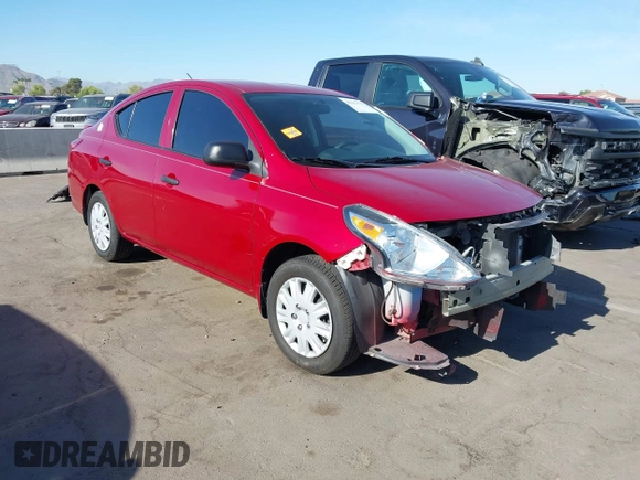 2015 Nissan Versa SV with VIN 3N1CN7AP2FL834014, listed as a IAAI auction lot 42169624 with 70,046 mi miles. Bid and sale history available at carsss.com. Image 1.