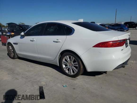 2016 Jaguar XF 35t Premium with VIN SAJBJ4BV4GCY21571, listed as a Copart auction lot 81919884 with 161,299 mi miles and Clean Title. Bid and sale history available at carsss.com. Image 2.