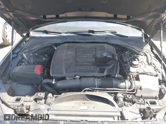 2018 Jaguar XE 25t Premium with VIN SAJAD4FX5JCP22618, listed as a IAAI auction lot 41910986 with 111,256 mi miles. Bid and sale history available at carsss.com. Image 10.