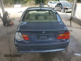 2005 BMW 3 Series 325i with VIN WBAEV33415KX10041, listed as a Copart auction lot 61673545 with 117,294 mi miles and Salvage title. Bid and sale history available at DreamBid. Image 6.