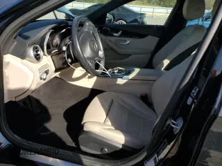 2018 Mercedes-Benz C 350e с VIN 55SWF4HB4JU242071, выставлен на аукционе Copart как лот 75725024 с пробегом 77 681 миль миль и Списание • Salvage title. История ставок и продаж доступна на DreamBid. Изображение 7.
