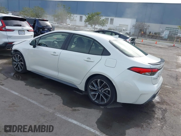 2021 Toyota Corolla XSE with VIN JTDT4MCE5MJ059366, listed as a IAAI auction lot 41692920 with 25,619 mi miles. Bid and sale history available at carsss.com. Image 3.
