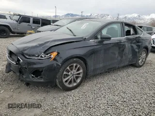 2019 Ford Fusion SE with VIN 3FA6P0H71KR278616, listed as a Copart auction lot 42767455 with 96,692 mi miles and Salvage Title. Bid and sale history available at carsss.com. Image 1.