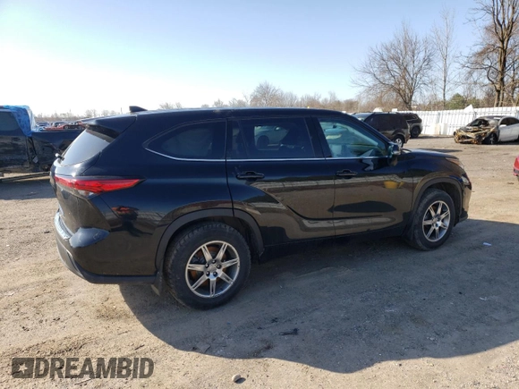 2021 Toyota Highlander L with VIN 5TDZZRAHXMS035122, listed as a Copart auction lot 48061505 with 105,773 mi miles and Clean title. Bid and sale history available at DreamBid. Image 3.