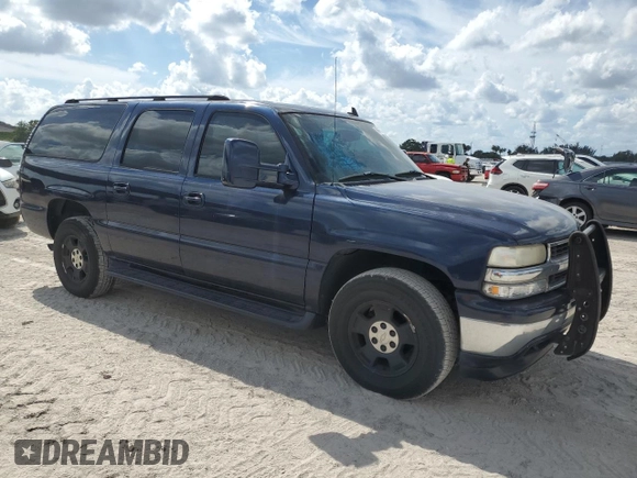 2006 Chevrolet Suburban LS with VIN 1GNEC16Z26J154082, listed as a Copart auction lot 46166755 with 112,390 mi miles and Salvage Title. Bid and sale history available at carsss.com. Image 4.