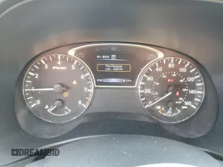 2018 Nissan Pathfinder S z VIN 5N1DR2MM6JC620539, wystawiony jako Copart lot #48370295 z przebiegiem 91 047 mil mil oraz Szkoda całkowita • Salvage title. Historia ofert i sprzedaży dostępna na DreamBid. Obrazek 9.