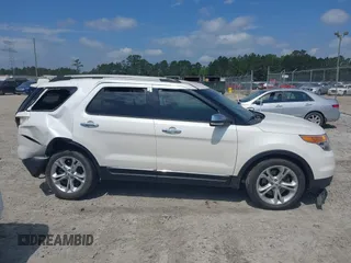 2014 Ford Explorer XLT z VIN 1FM5K7D87EGA57993, wystawiony jako IAAI lot #42318168 z przebiegiem 200 345 mil mil oraz . Historia ofert i sprzedaży dostępna na DreamBid. Obrazek 13.