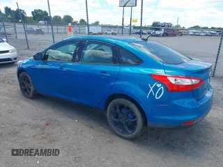 2013 Ford Focus SE z VIN 1FADP3F29DL300041, wystawiony jako IAAI lot #42361903 z przebiegiem 160 537 mil mil oraz . Historia ofert i sprzedaży dostępna na DreamBid. Obrazek 3.