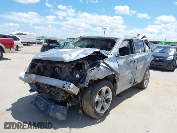 2015 Toyota Highlander Limited with VIN 5TDYKRFH6FS071711, listed as a IAAI auction lot 39736443 with 120,495 mi miles and . Bid and sale history available at DreamBid. Image 2.
