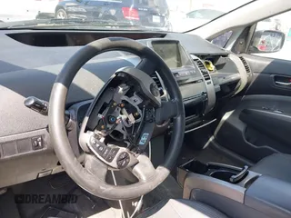 2007 Toyota Prius with VIN JTDKB20U173211766, listed as a IAAI auction lot 41914630 with Not Provided miles and . Bid and sale history available at DreamBid. Image 6.