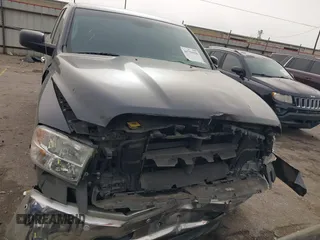 2015 Ram 1500 Lone Star z VIN 1C6RR6LT6FS561880, wystawiony jako IAAI lot #41791026 z przebiegiem 136 040 mil mil oraz . Historia ofert i sprzedaży dostępna na DreamBid. Obrazek 12.