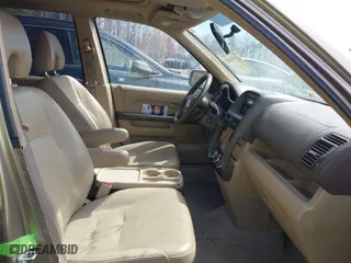 2005 Honda CR-V EX SE with VIN SHSRD78925U336418, listed as a IAAI auction lot 41783345 with 261,828 mi miles. Bid and sale history available at carsss.com. Image 5.