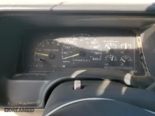1998 Chevrolet Tahoe with VIN 1GNEK13R6WJ301110, listed as a Copart auction lot 82250854 with 260,109 mi miles and Clean Title. Bid and sale history available at carsss.com. Image 9.