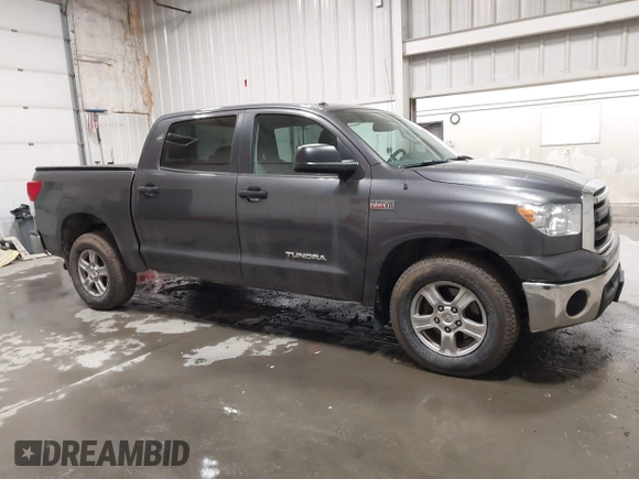 2011 Toyota Tundra z VIN 5TFDY5F15BX165995, wystawiony jako IAAI lot #41974036 z przebiegiem 278 309 mil mil oraz . Historia ofert i sprzedaży dostępna na DreamBid. Obrazek 13.