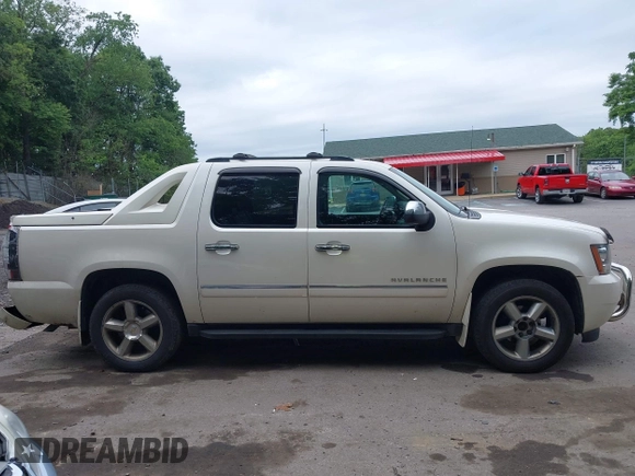 2012 Chevrolet Avalanche LTZ with VIN 3GNTKGE76CG218103, listed as a IAAI auction lot 42514029 with 167,593 mi miles and . Bid and sale history available at DreamBid. Image 13.