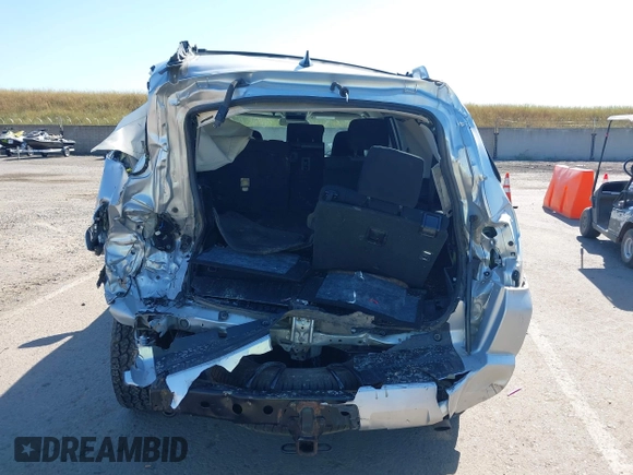 2016 Toyota 4Runner Limited with VIN JTEBU5JR2G5316161, listed as a IAAI auction lot 42151043 with 162,259 mi miles and . Bid and sale history available at DreamBid. Image 17.