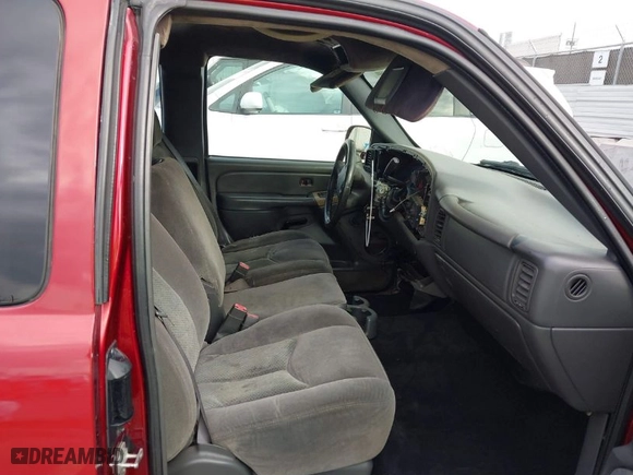 2005 Chevrolet Silverado 1500 LS with VIN 2GCEC19V751181627, listed as a IAAI auction lot 41471447 with NaN miles. Bid and sale history available at carsss.com. Image 5.