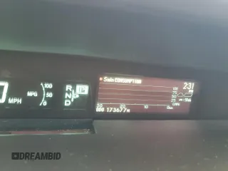 2013 Toyota Prius One z VIN JTDKN3DU9D5608178, wystawiony jako Copart lot #56856465 z przebiegiem 173 677 mil mil oraz Szkoda całkowita • Salvage title. Historia ofert i sprzedaży dostępna na DreamBid. Obrazek 9.