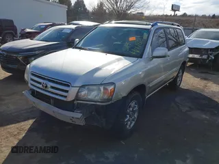 2006 Toyota Highlander with VIN JTEGD21A460133421, listed as a IAAI auction lot 41618125 with 202,454 mi miles and . Bid and sale history available at DreamBid. Image 17.