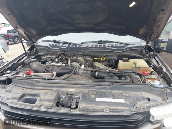 2018 Ford F-250 XL с VIN 1FT7W2BT9JEC77105, выставлен на аукционе IAAI как лот 42187476 с пробегом 211 051 миль миль и . История ставок и продаж доступна на DreamBid. Изображение 10.