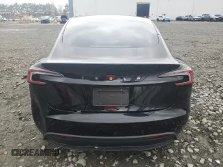 2024 Tesla Model 3 z VIN 5YJ3E1EA1RF730892, wystawiony jako Copart lot #51234655 z przebiegiem 11 464 mil mil oraz Szkoda całkowita • Salvage title. Historia ofert i sprzedaży dostępna na DreamBid. Obrazek 6.