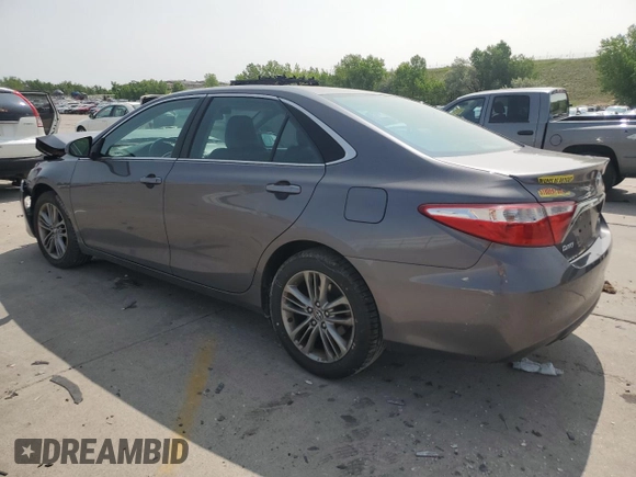 2017 Toyota Camry XLE z VIN 4T1BF1FK9HU779615, wystawiony jako Copart lot #59156995 z przebiegiem 99 756 mil mil oraz Szkoda całkowita • Salvage title. Historia ofert i sprzedaży dostępna na DreamBid. Obrazek 2.