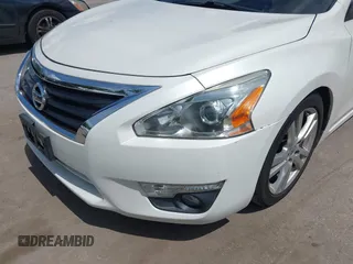 2015 Nissan Altima SL with VIN 1N4BL3AP6FC205820, listed as a IAAI auction lot 42188752 with 155,737 mi miles and . Bid and sale history available at carsss.com. Image 19.