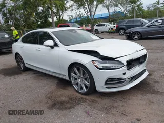 2018 Volvo S90 Inscription with VIN LVY992ML3JP005482, listed as a IAAI auction lot 41966556 with 136,908 mi miles. Bid and sale history available at carsss.com. Image 1.