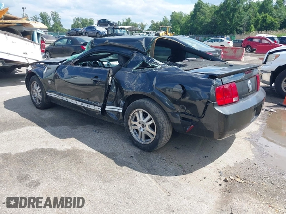 2009 Ford Mustang with VIN 1ZVHT80N395126614, listed as a IAAI auction lot 42322380 with 51,373 mi miles and . Bid and sale history available at DreamBid. Image 3.
