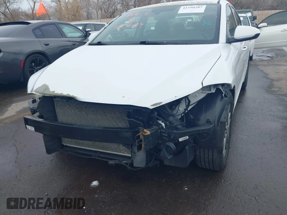 2017 Hyundai Elantra Limited with VIN 5NPD84LF2HH000548, listed as a IAAI auction lot 41550287 with 293,687 mi miles and . Bid and sale history available at DreamBid. Image 6.