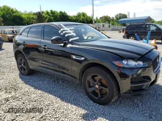 2017 Jaguar F-Pace 35t Premium with VIN SADCJ2BV9HA067768, listed as a Copart auction lot 55671845 with 137,396 mi miles and Clean Title. Bid and sale history available at DreamBid. Image 4.