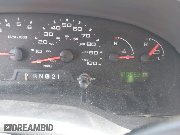 2006 Ford Econoline Cargo with VIN 1FDRE14L26HB21864, listed as a IAAI auction lot 42389174 with 295,623 mi miles and . Bid and sale history available at DreamBid. Image 7.